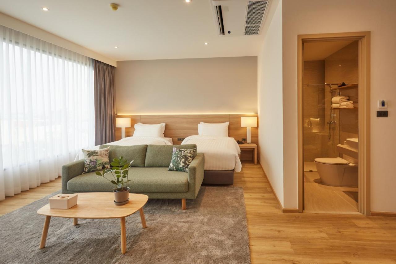 Centara Life Wisma Hotel Ratchaburi Exteriör bild